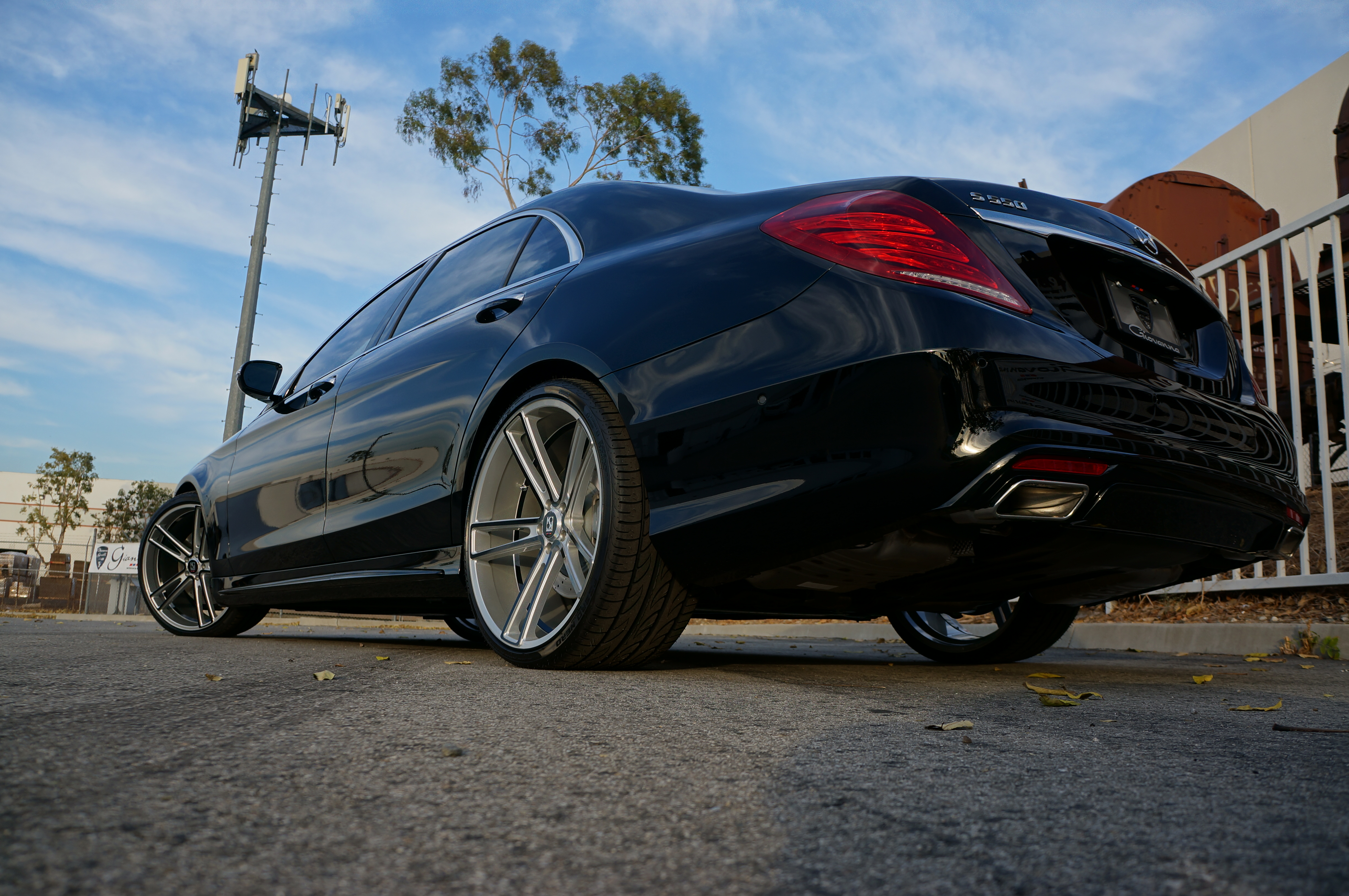 Koko Kuture Massa-5 Silver Black on Mercedes Benz S550 W222